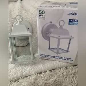White LED Porch Lantern Dusk Dawn Sensor
New Open Box  
1 Light Porch Lights